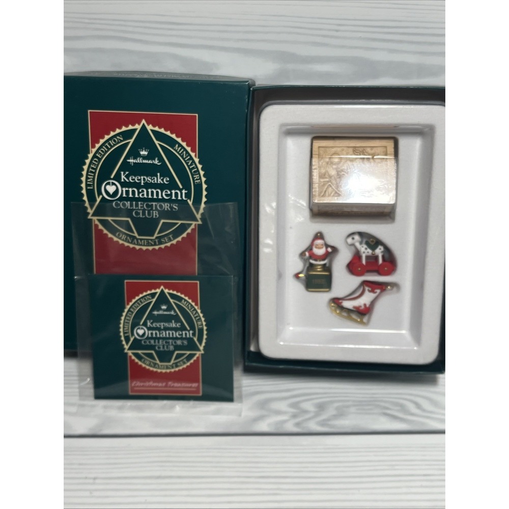 Hallmark Keepsake‎ Mini Ornament Christmas Treasures Collectors Club 1992 -1